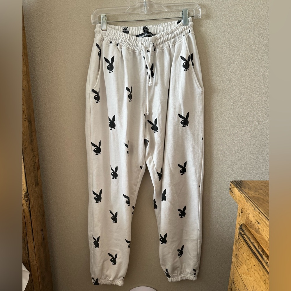 Playboy X Missguided sweatpants